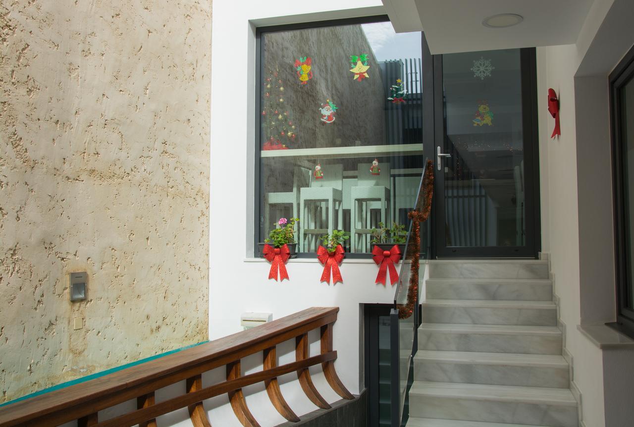 La Pasajera Hostal Boutique Конил-де-ла-Фронтера Екстериор снимка